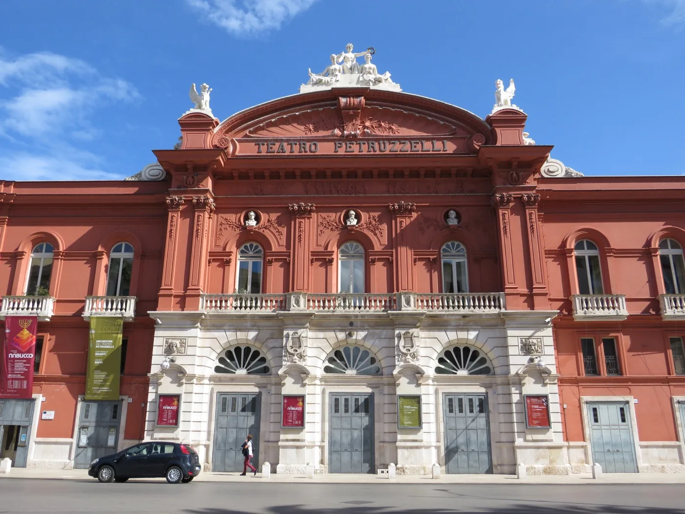 Teatro Petruzzelli — Bari 3