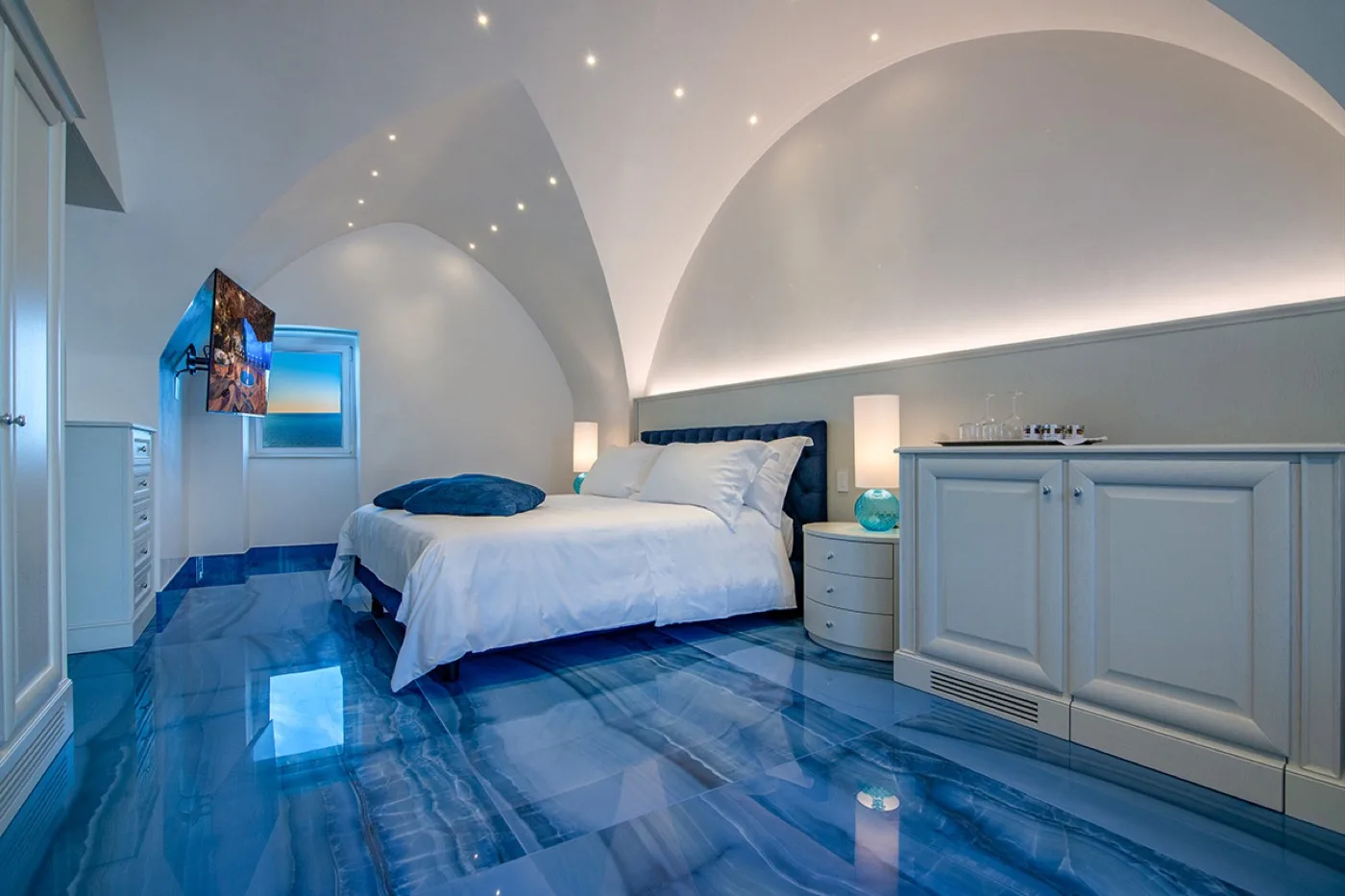 Grotta Palazzese — Polignano 18
