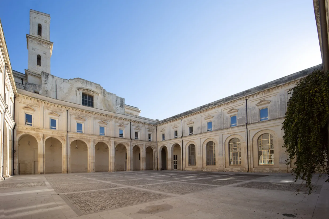 Chiostro dei Teatini — Lecce 1