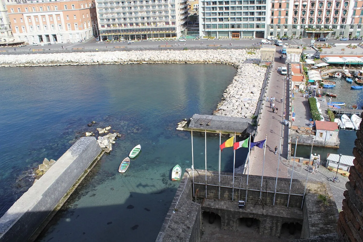 Castel dell’Ovo — Napoli 8
