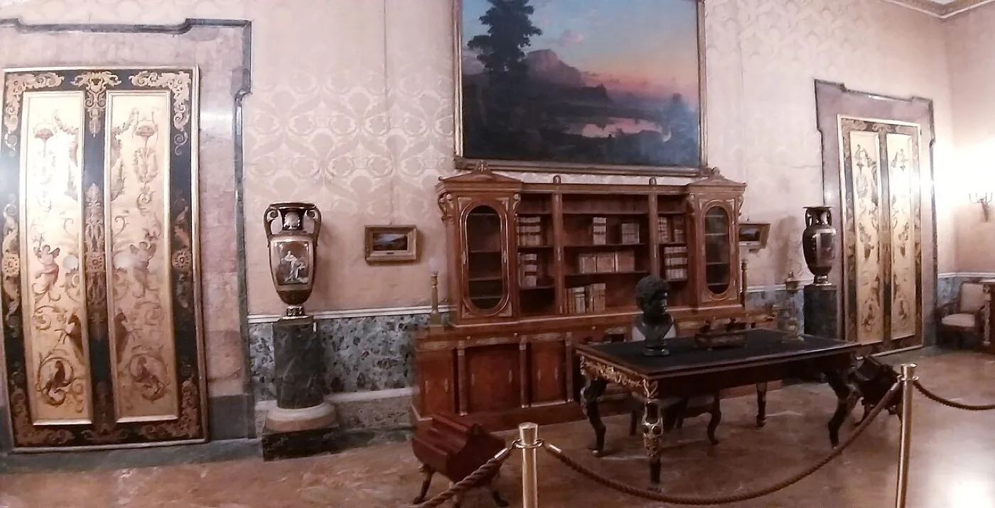 Palazzo Reale — Napoli 8