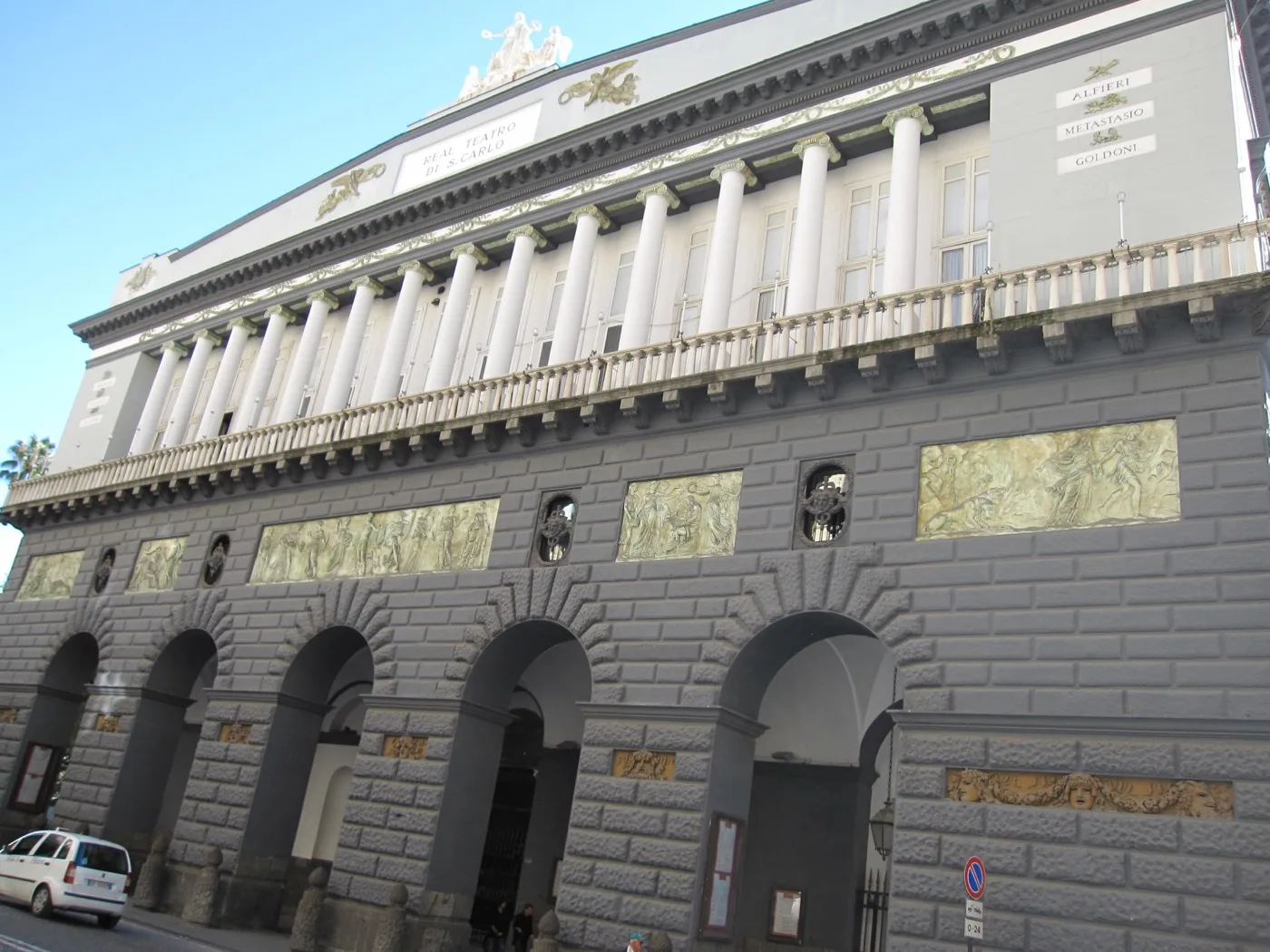 Teatro di San Carlo — Napoli 6
