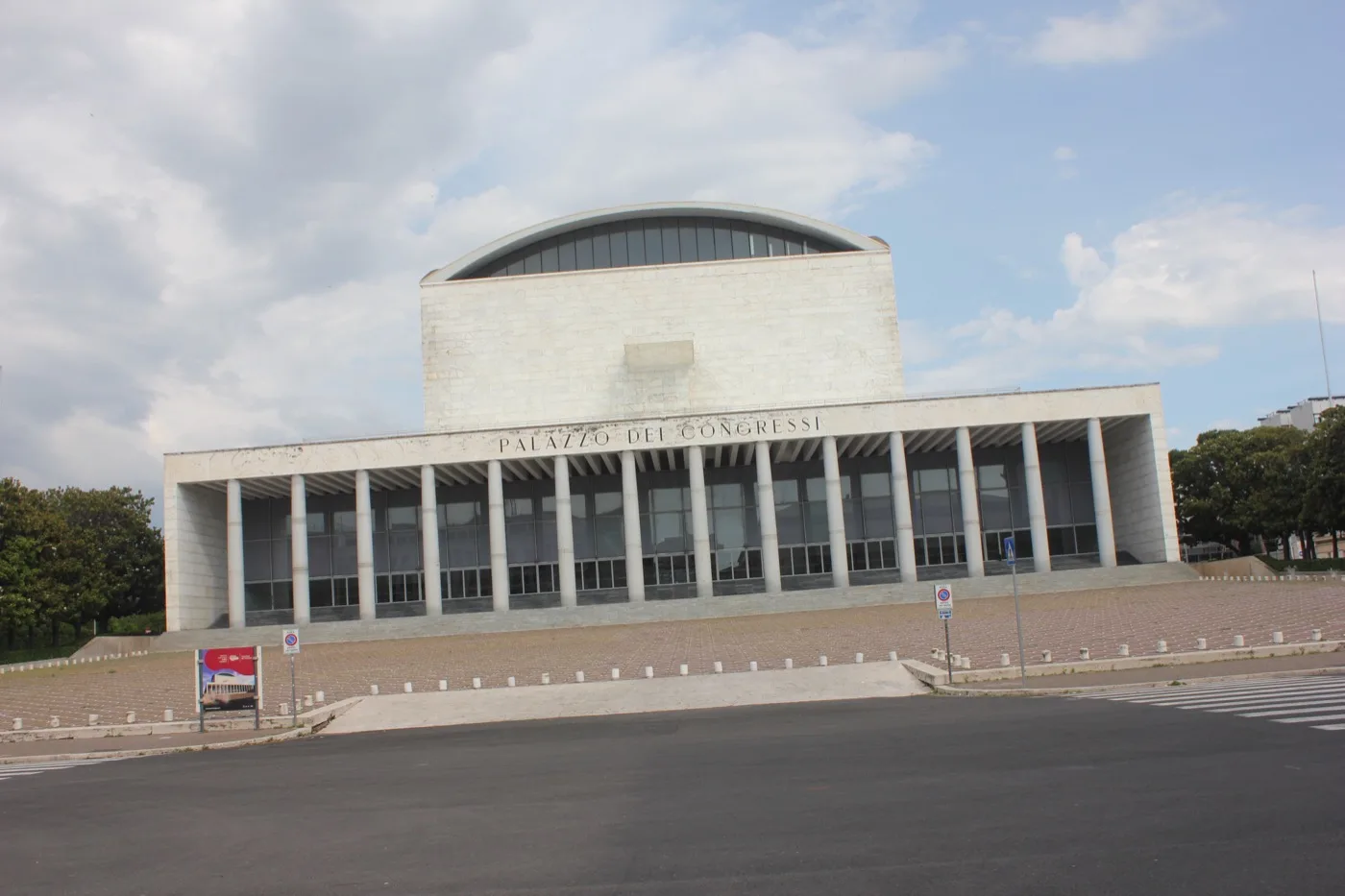 Palazzo dei Congressi — Roma 10