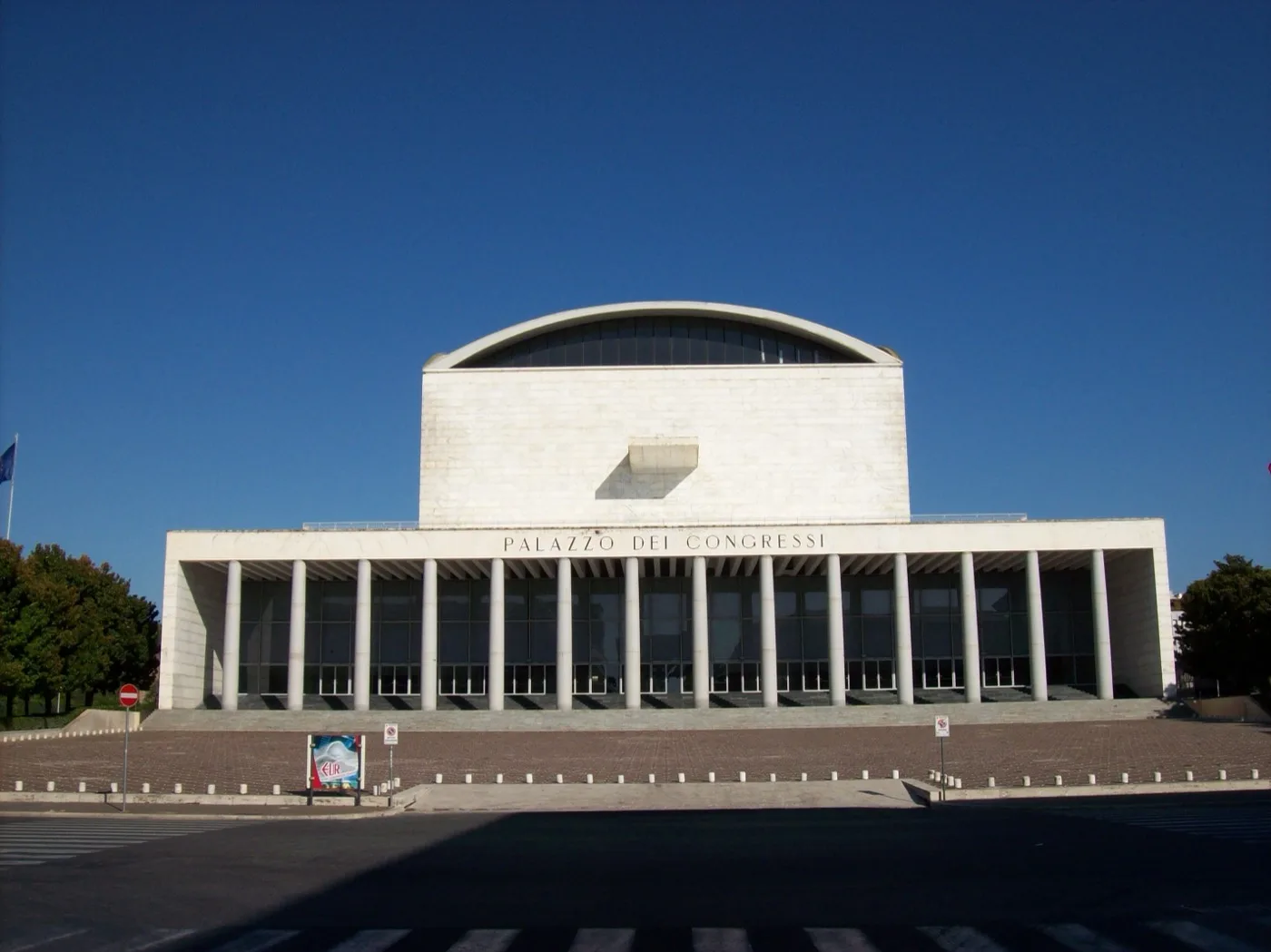 Palazzo dei Congressi — Roma 13