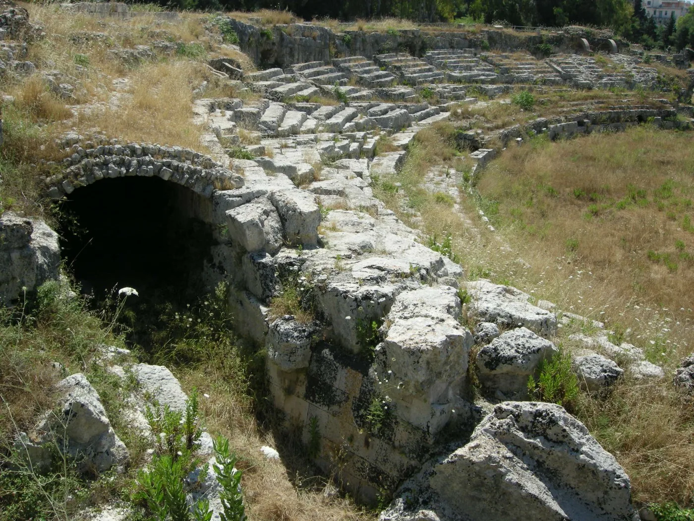 Anfiteatro Romano — Siracusa 7