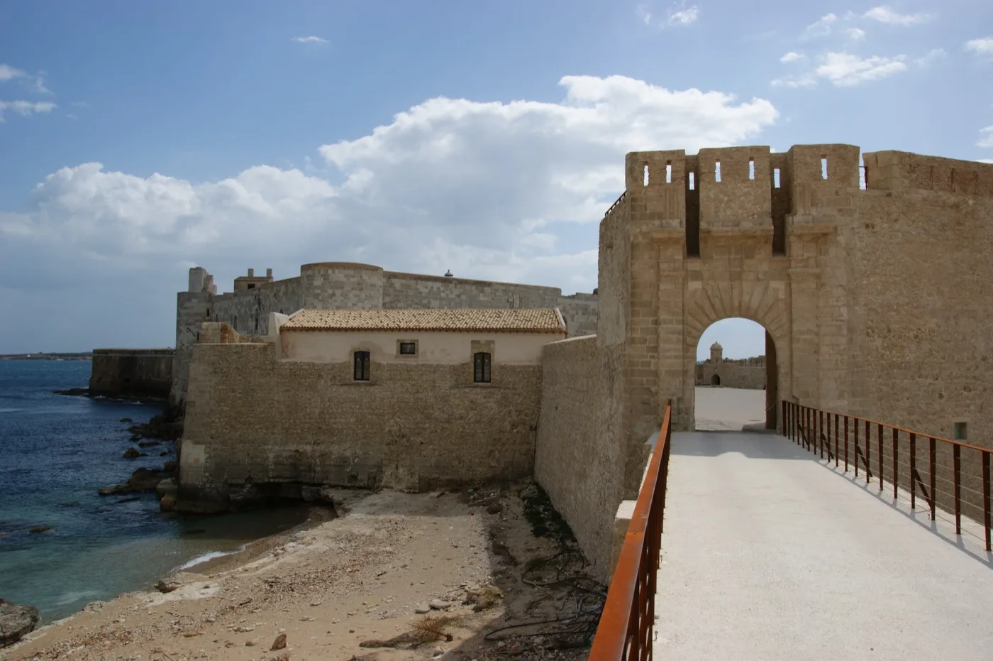 Castello Maniace — Siracusa 4