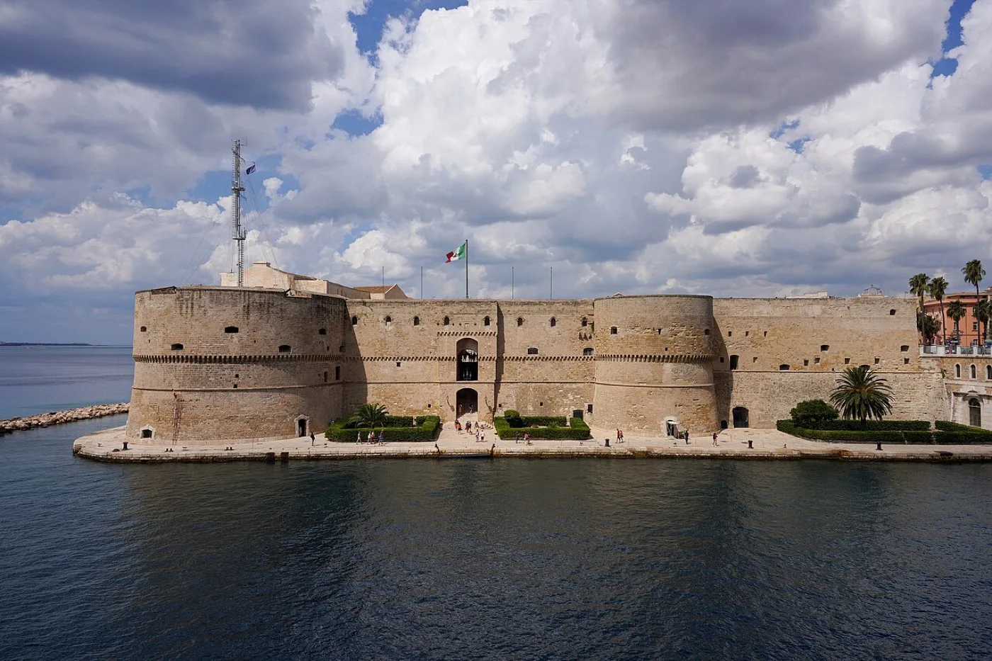 Castello Aragonese — Taranto 1