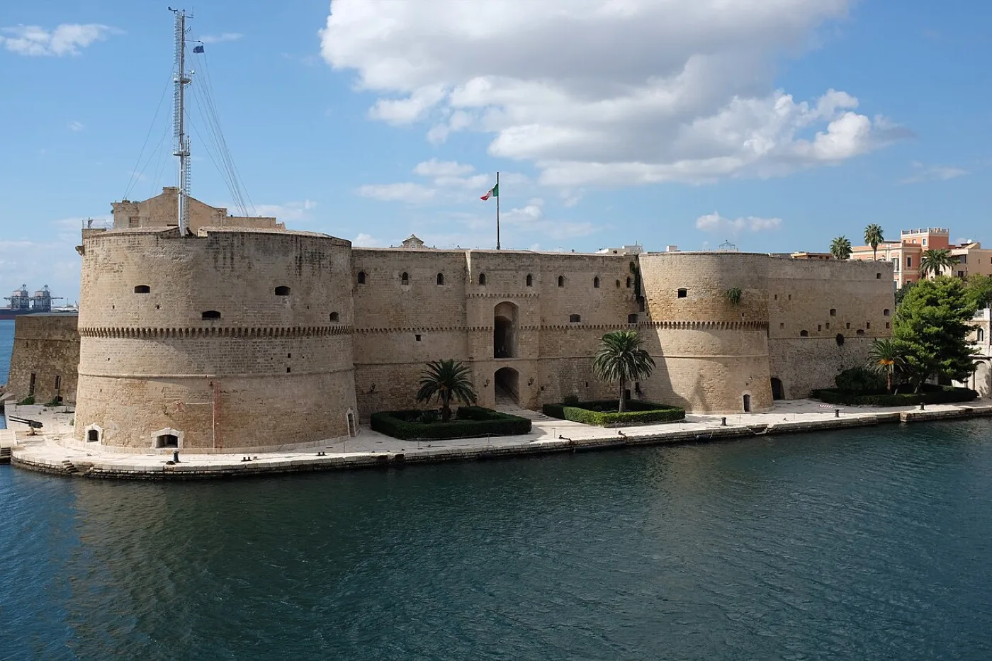 Castello Aragonese — Taranto 3