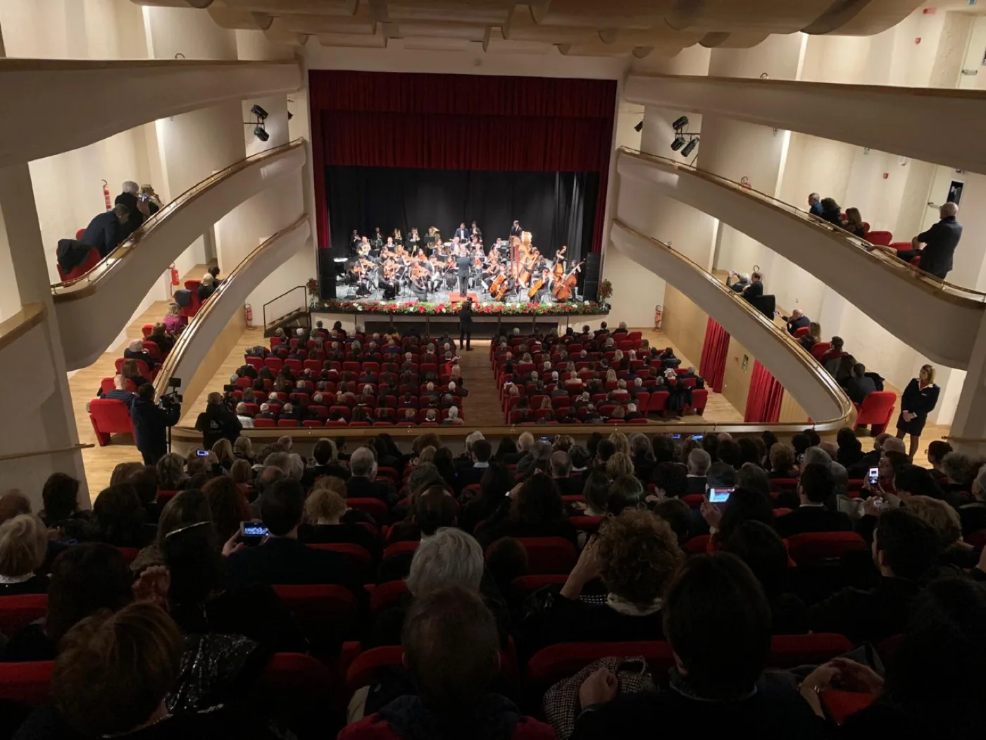 Teatro Comunale Fusco — Taranto 1